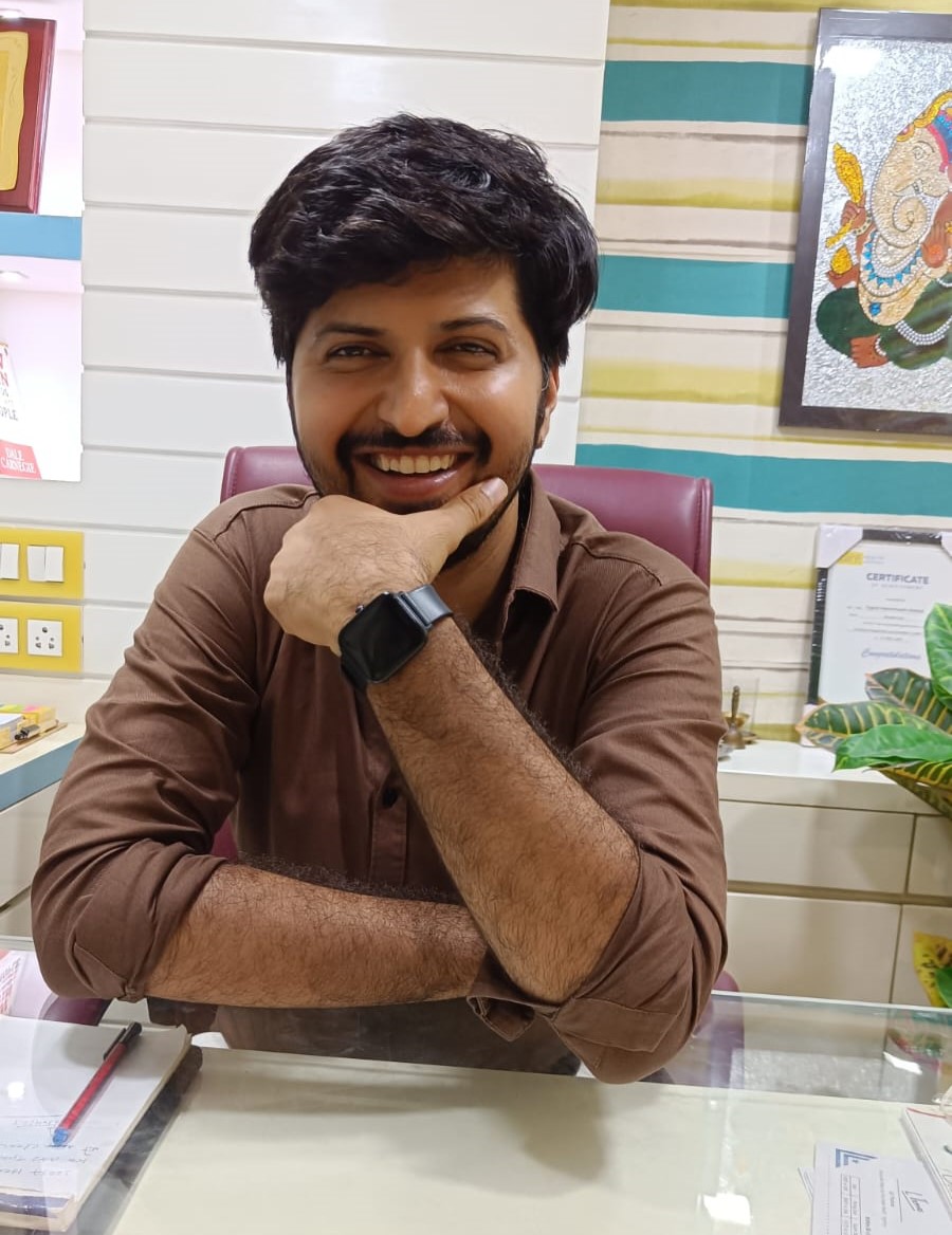 Dr. Yogesh Rathod DOCTOR, CONSULTANT AND COUNSELLOR, LIFE COACH